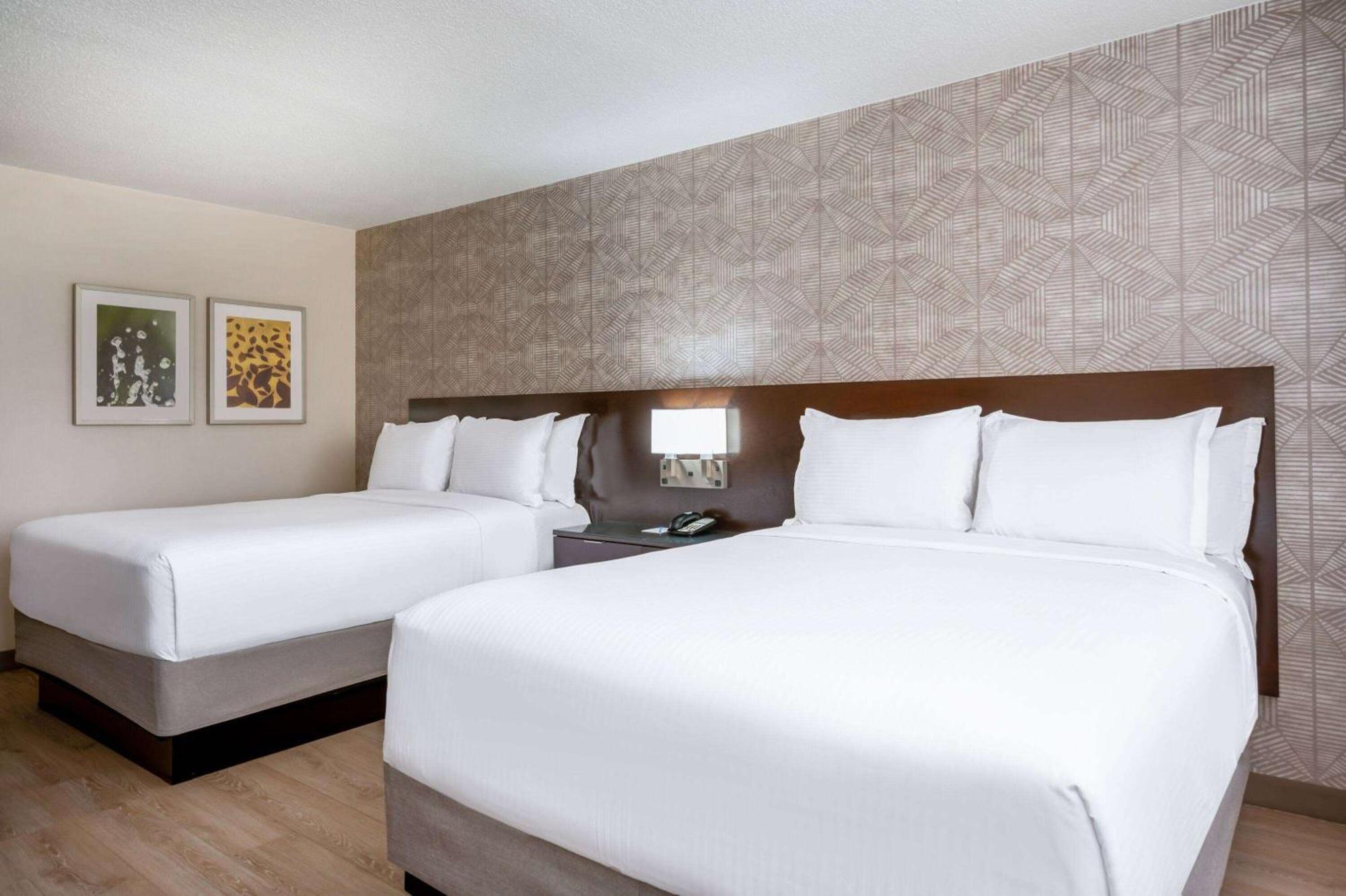 Wyndham Indianapolis Airport Hotel Buitenkant foto
