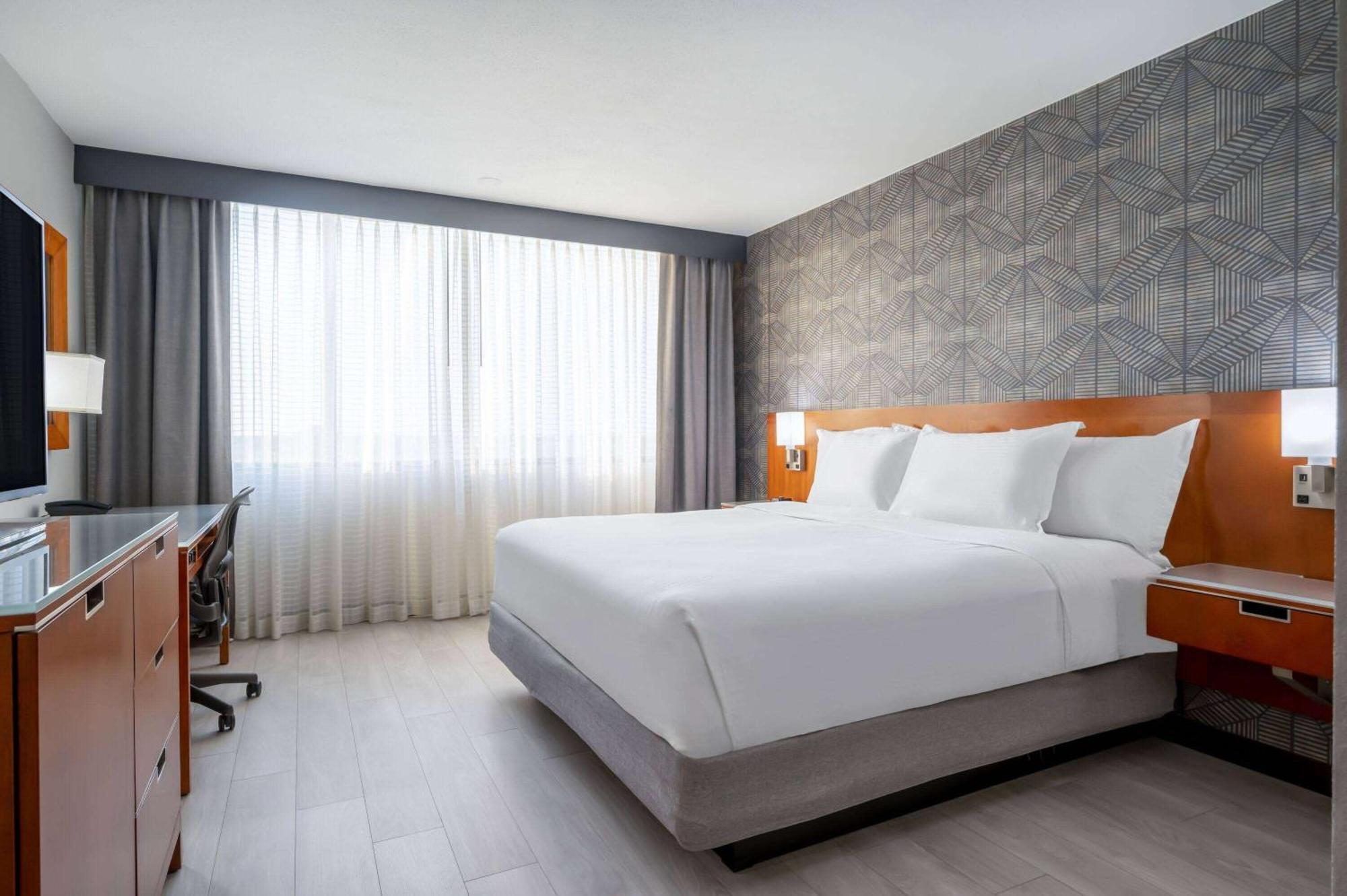 Wyndham Indianapolis Airport Hotel Buitenkant foto